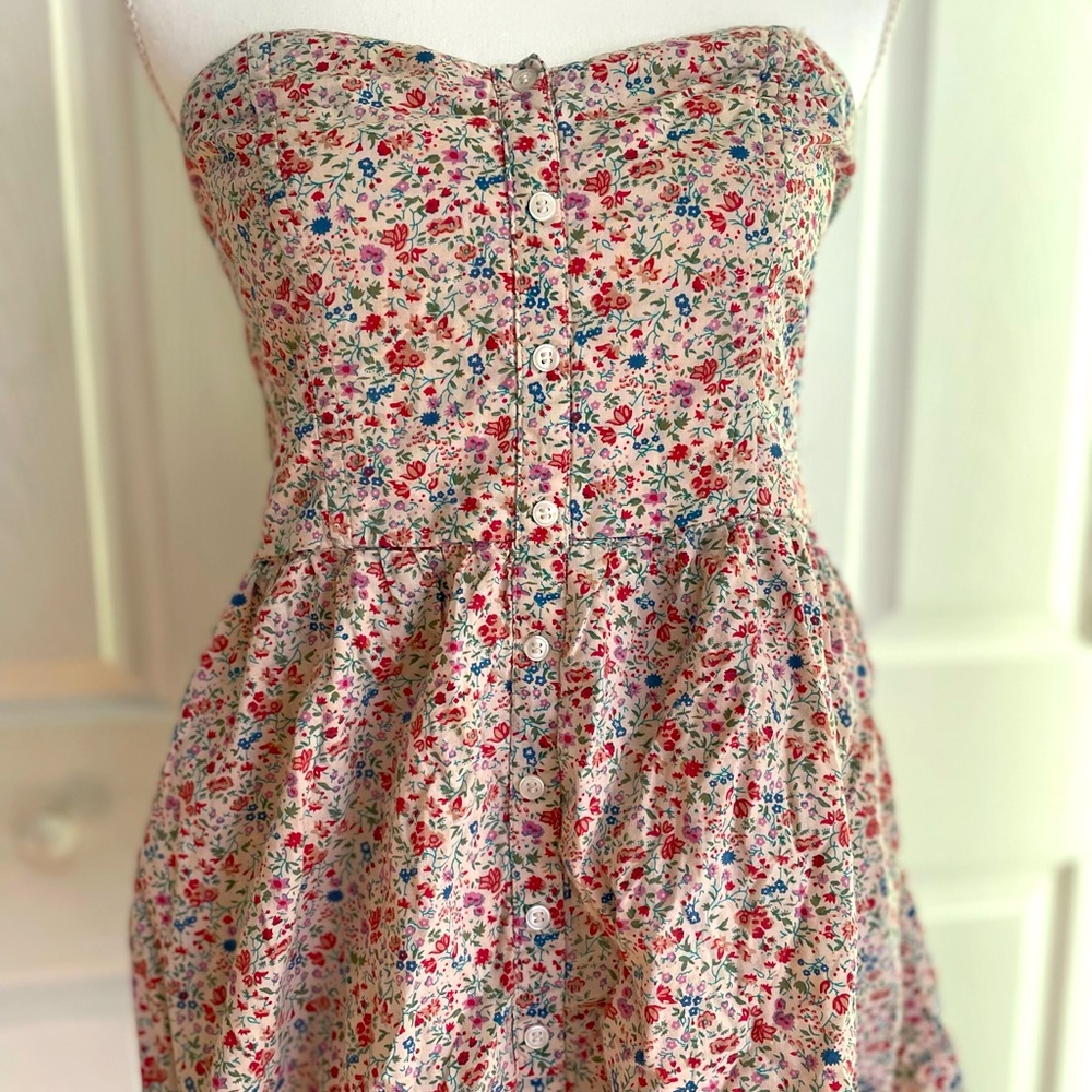 Pins & Needles* UO strapless vintage floral jumper: size M